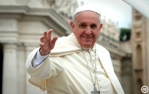 Y Pab Ffransis - ei gylchlythyr yn galw arnom i wrando a gweithredu